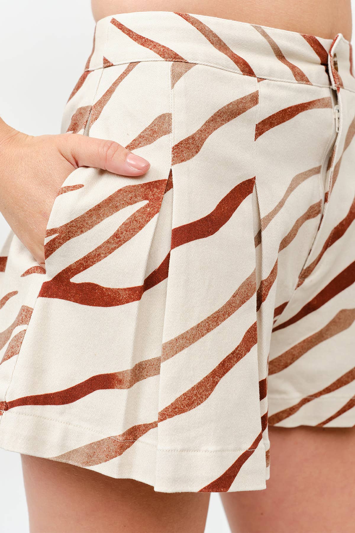 Tiger Print Pleated Shorts