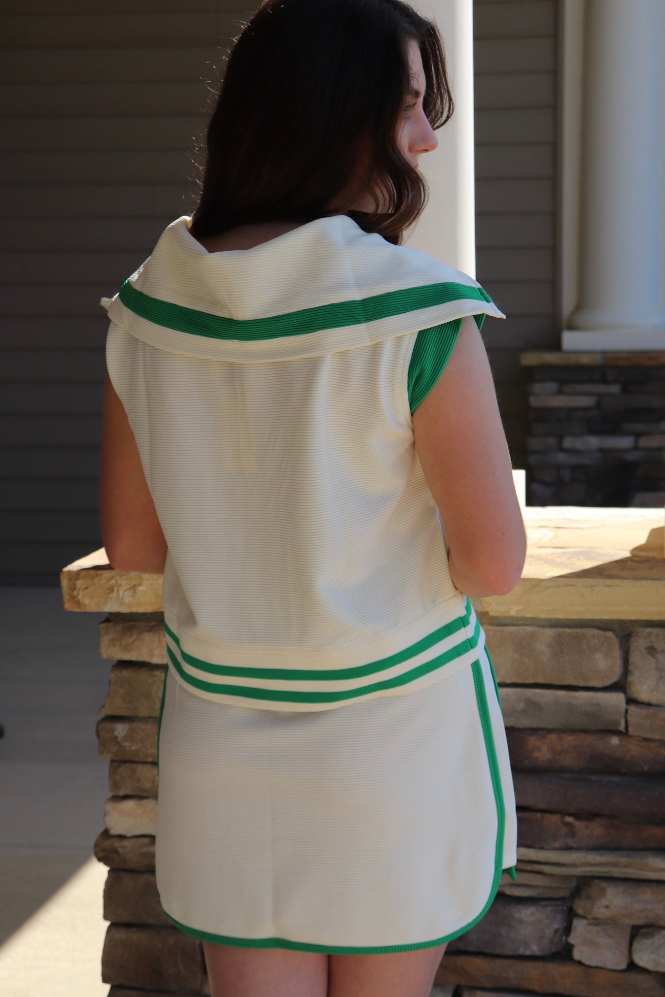 Sporty White & Green Skirt Set