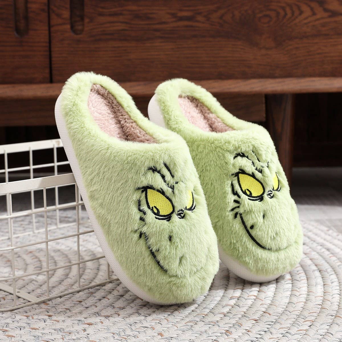 Green Grinch slippers