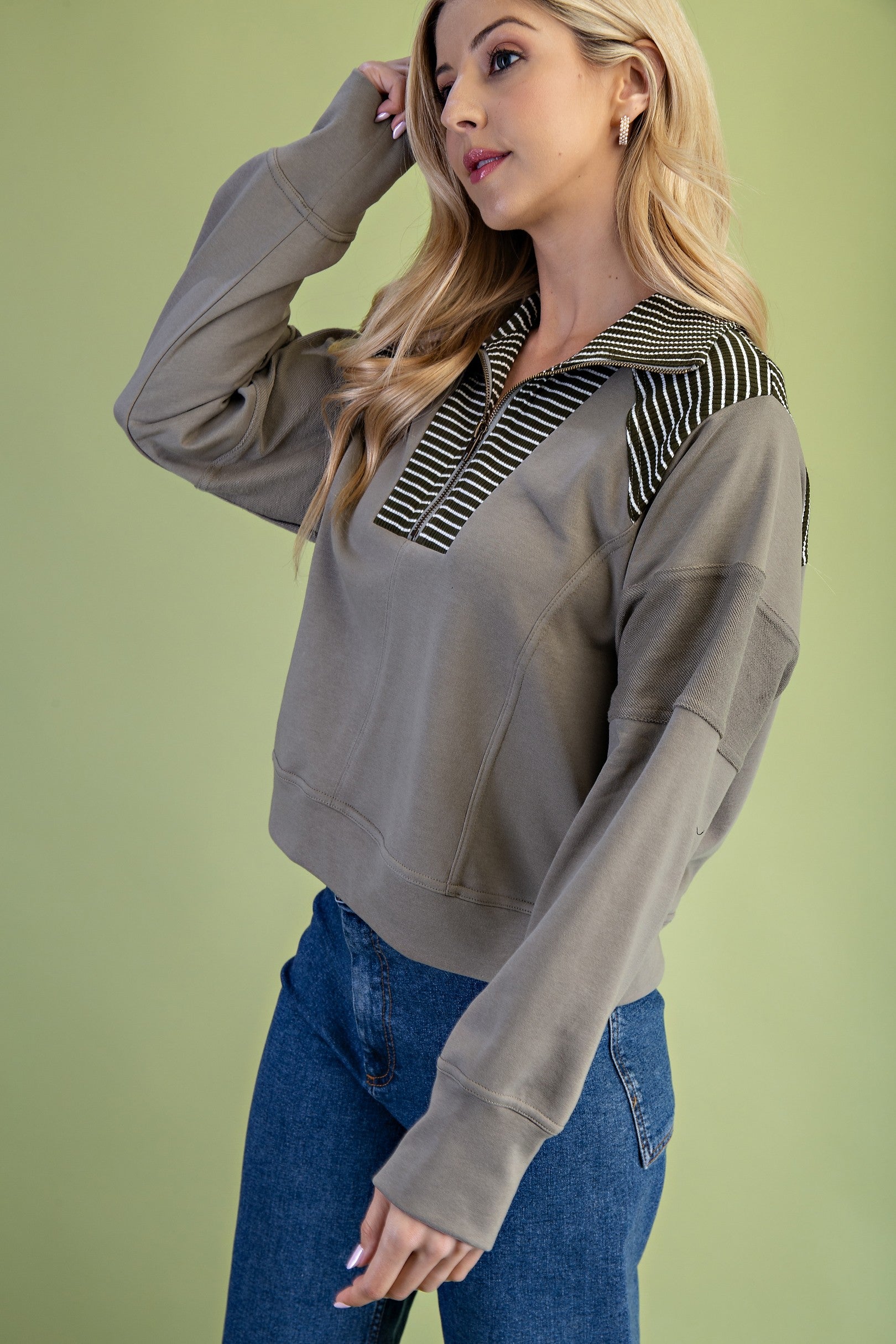 Olive & striped 1/2 Zip Sweatshirt