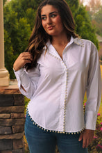 Load image into Gallery viewer, White blouse Pearl Accents
