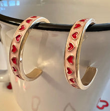 Load image into Gallery viewer, Pink &amp; Red Heart Pattern Enamel Hoops
