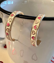 Load image into Gallery viewer, Pink &amp; White Heart Pattern Enamel Hoops
