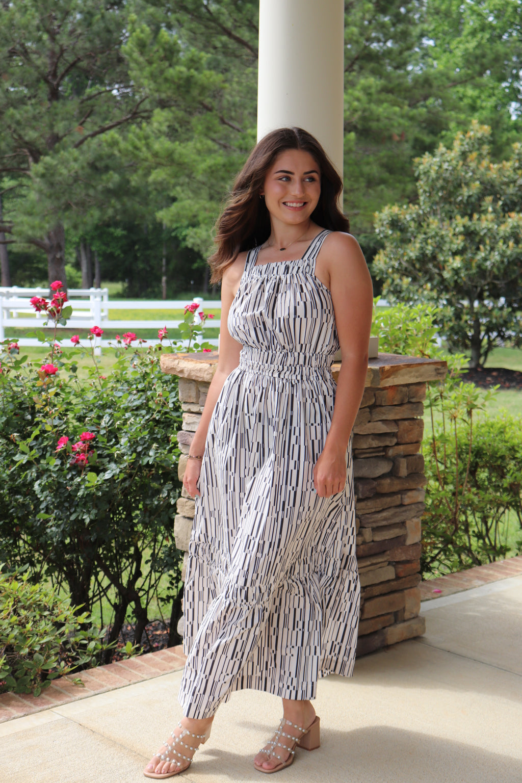 Geometric Gray & Cream Striped Maxi Dress Small