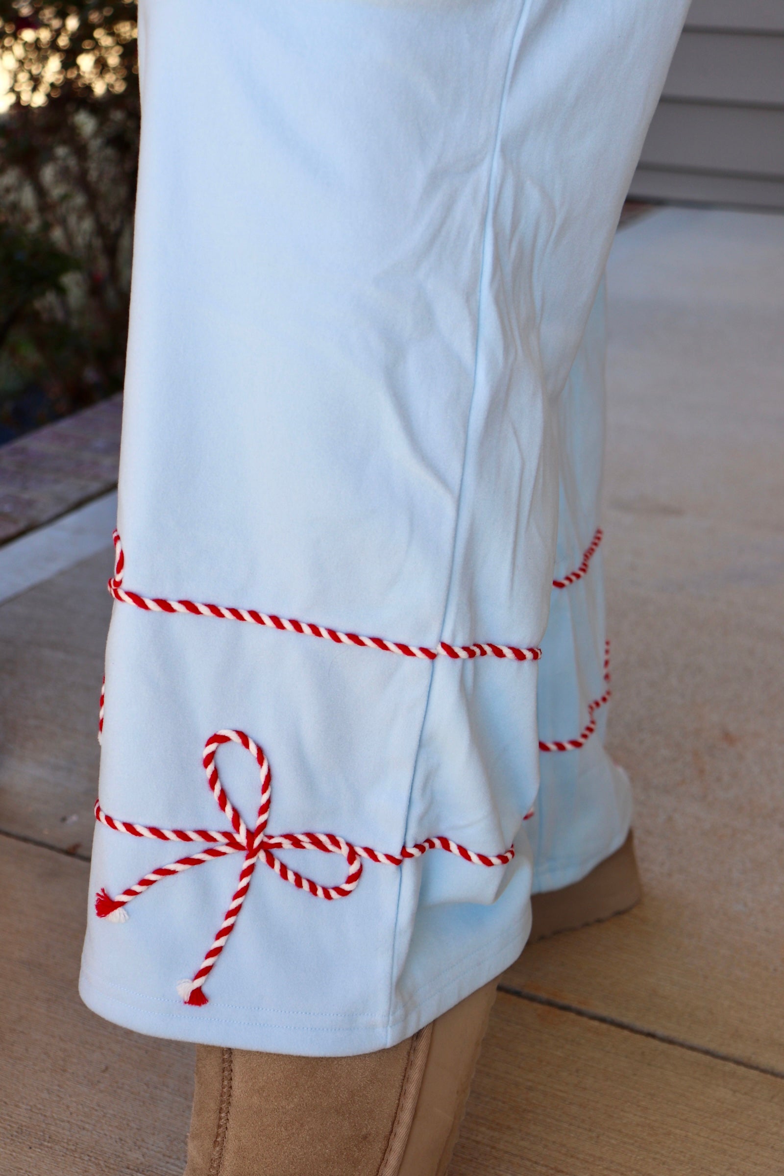 Blue Lounge set with candy cane twist rope designs