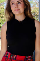 Black Sleeveless Cropped Sweater