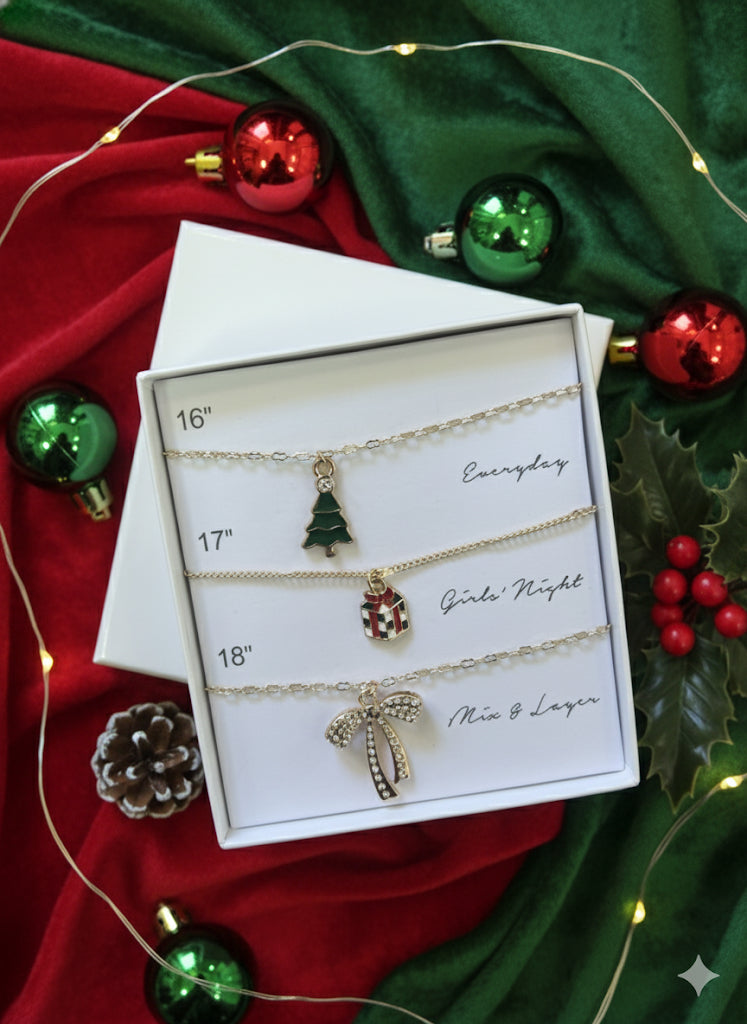Bow/Gift/Tree Necklace Set