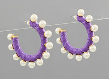 Load image into Gallery viewer, Purple pearl edge raffia wrapped hoops
