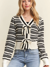 Load image into Gallery viewer, Black &amp; White Stripe/bow-front Sweater
